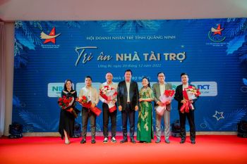 Ông Ninh Văn Trình - Chủ tịch HĐQT kiêm Giám đốc Công ty Cổ phần thương mại Logistics N.C.T  tham gia lễ tổng kết công tác Hội doanh nhân trẻ tỉnh Quảng Ninh 2022